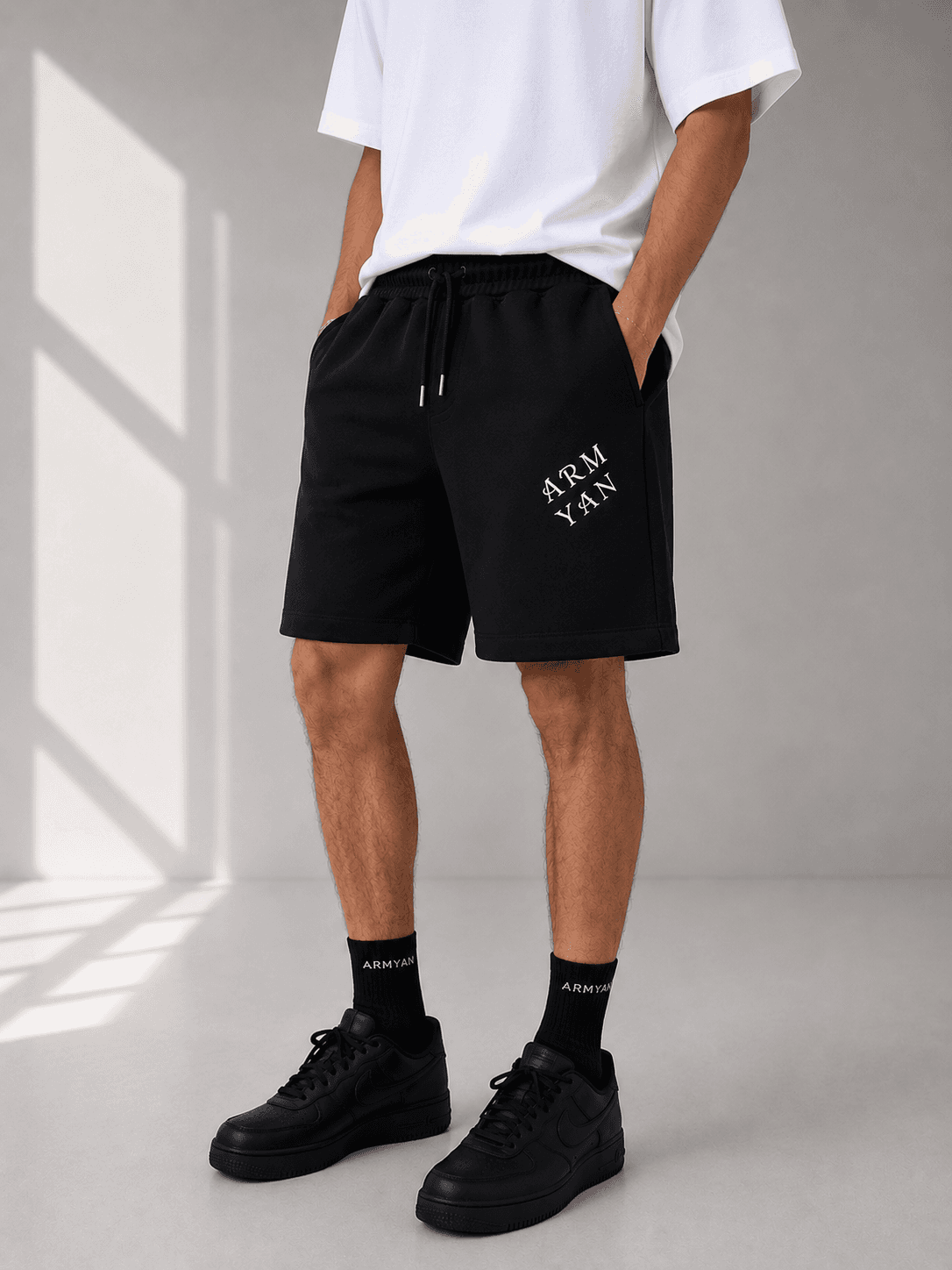 Black Premium Arm Yan Short